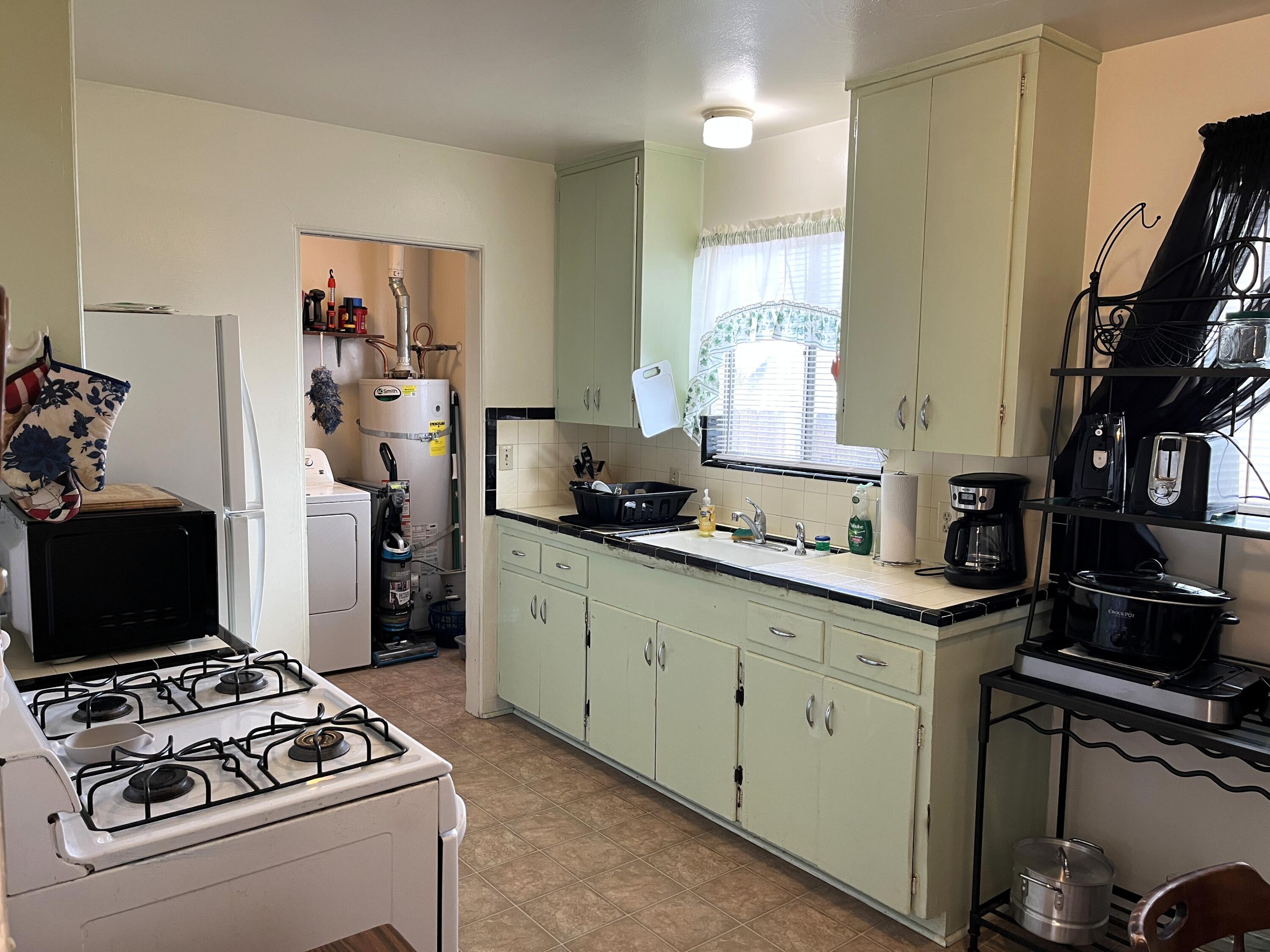 1604-1618 Allard Street