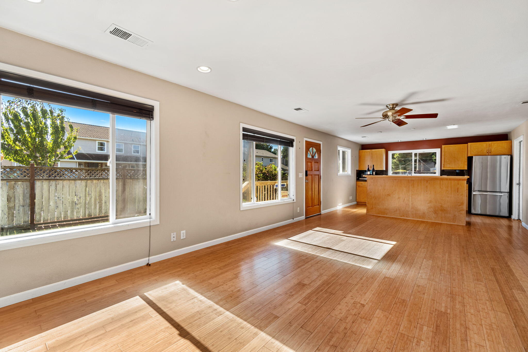 1957 Gage Lane, Eureka