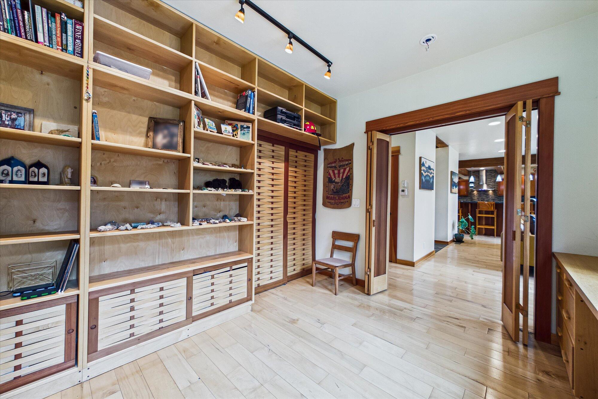 8521 Butler Valley Road