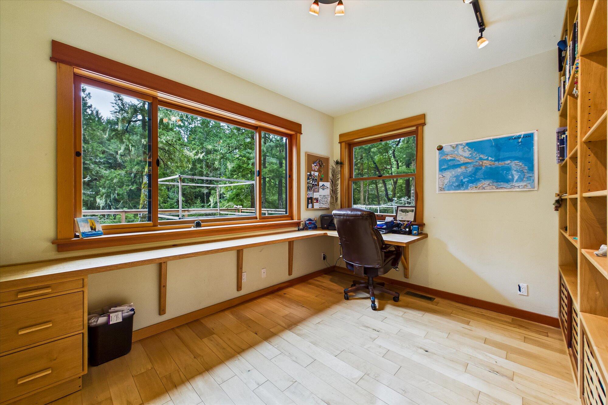 8521 Butler Valley Road