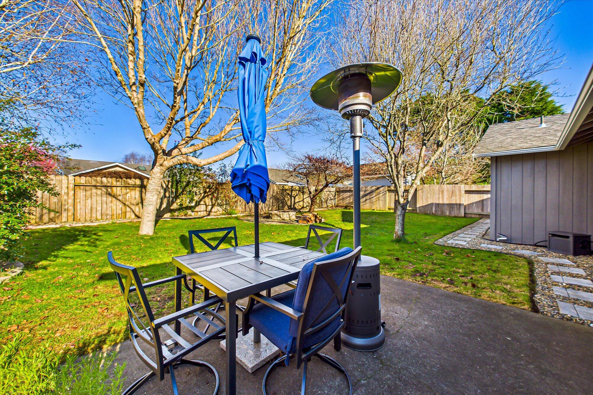 1305 Hedge Rose Court, McKinleyville