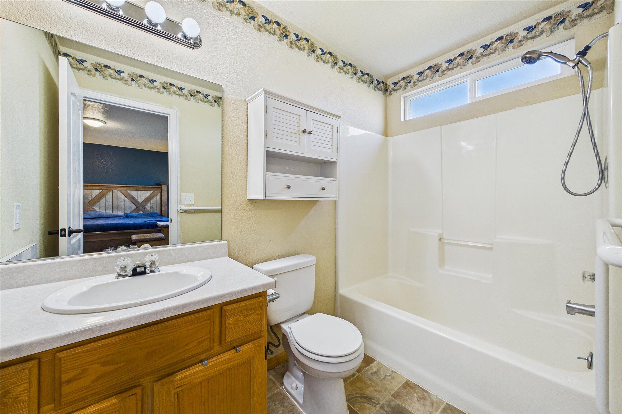 1305 Hedge Rose Court, McKinleyville