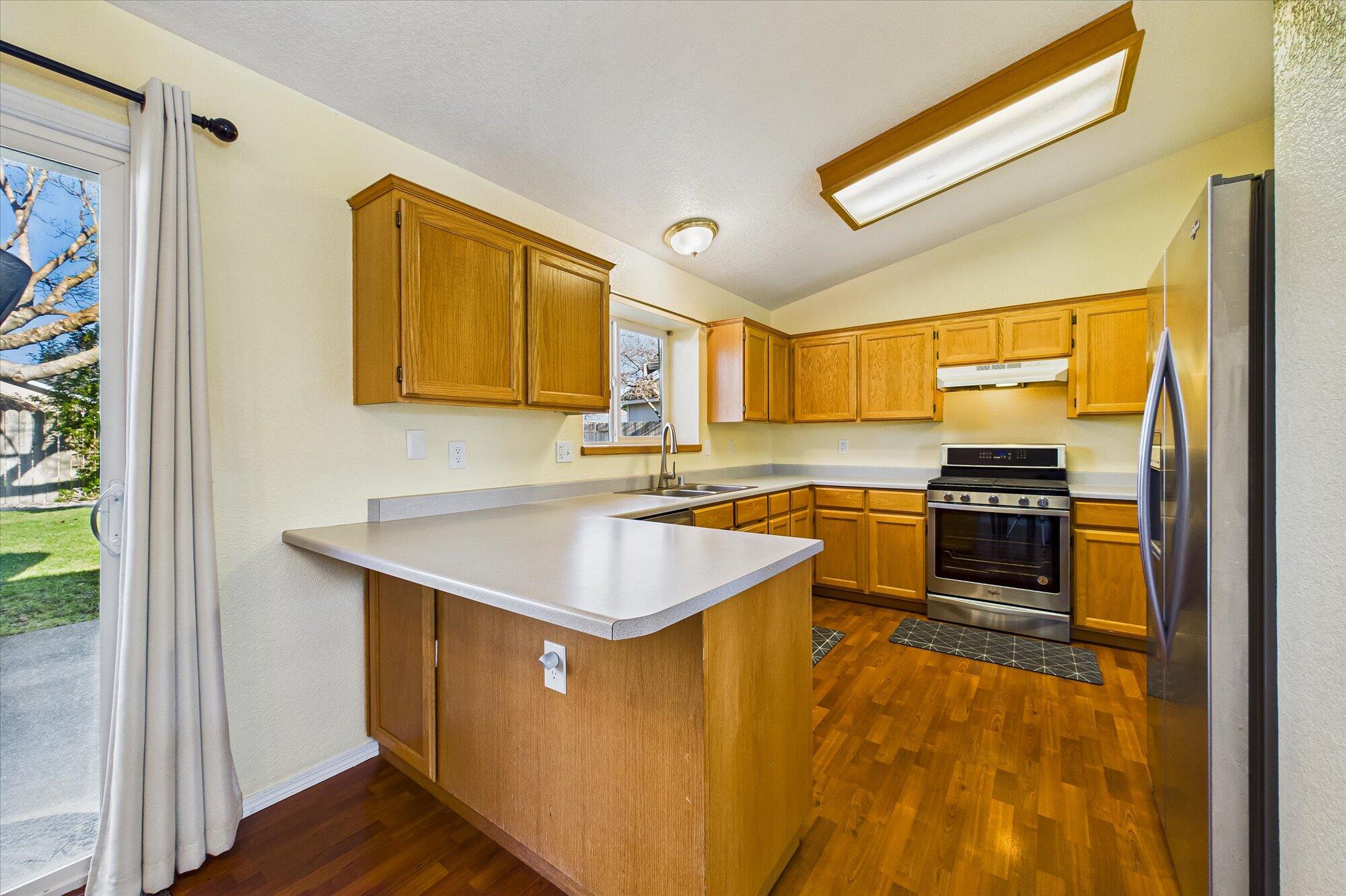 1305 Hedge Rose Court, McKinleyville