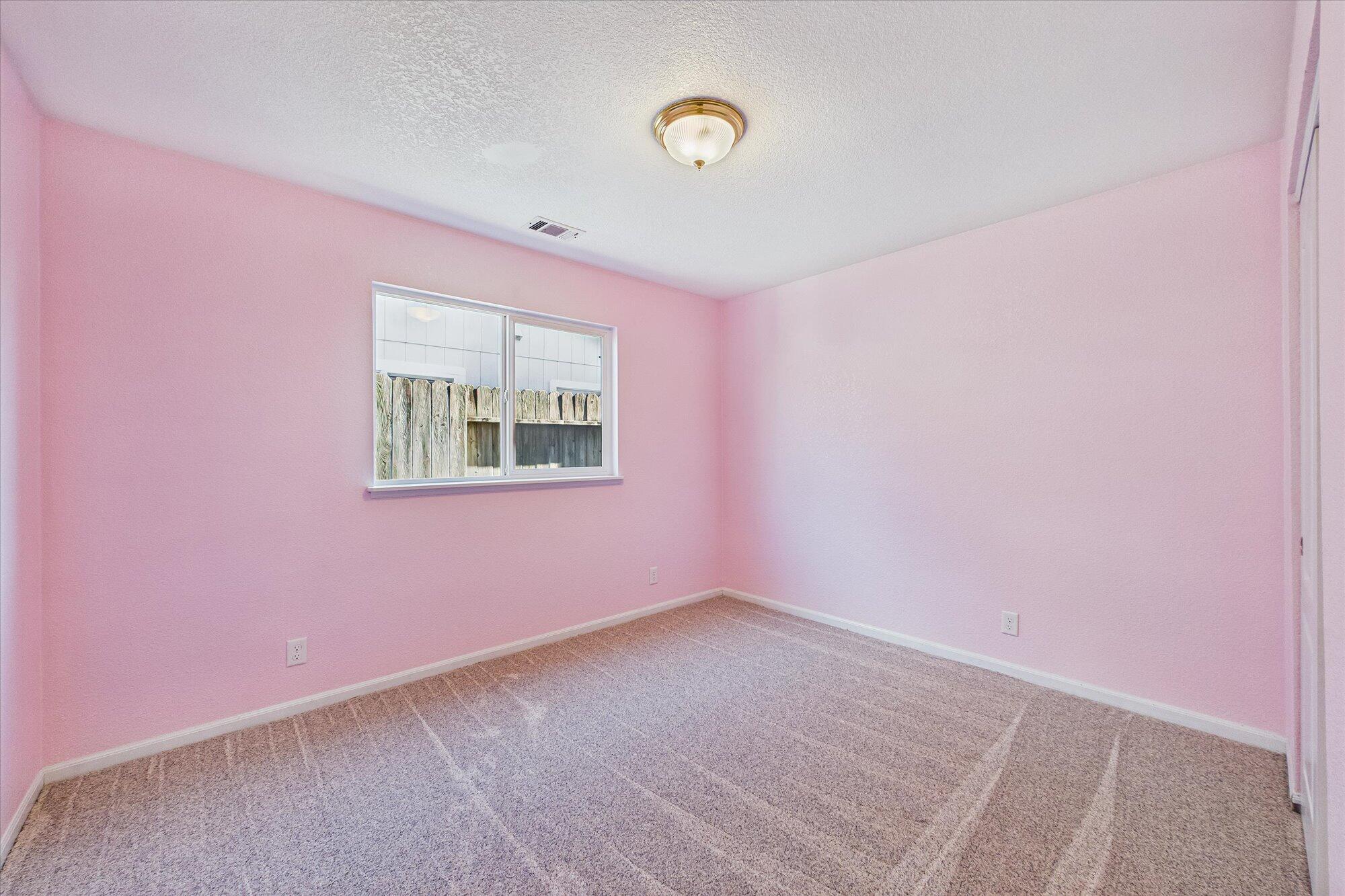 1305 Hedge Rose Court, McKinleyville