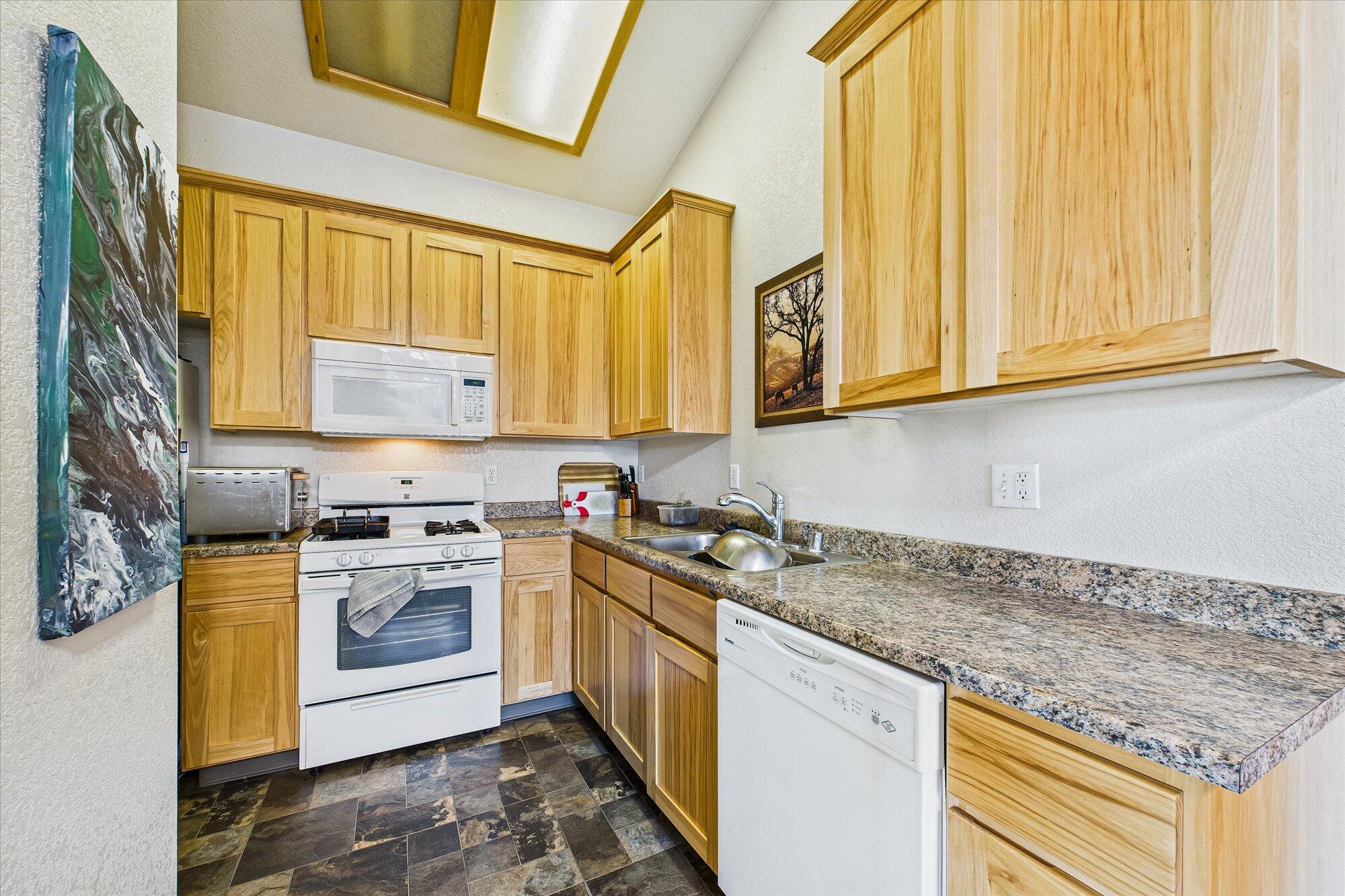 1695-1697 Oakdale Drive Drive, McKinleyville