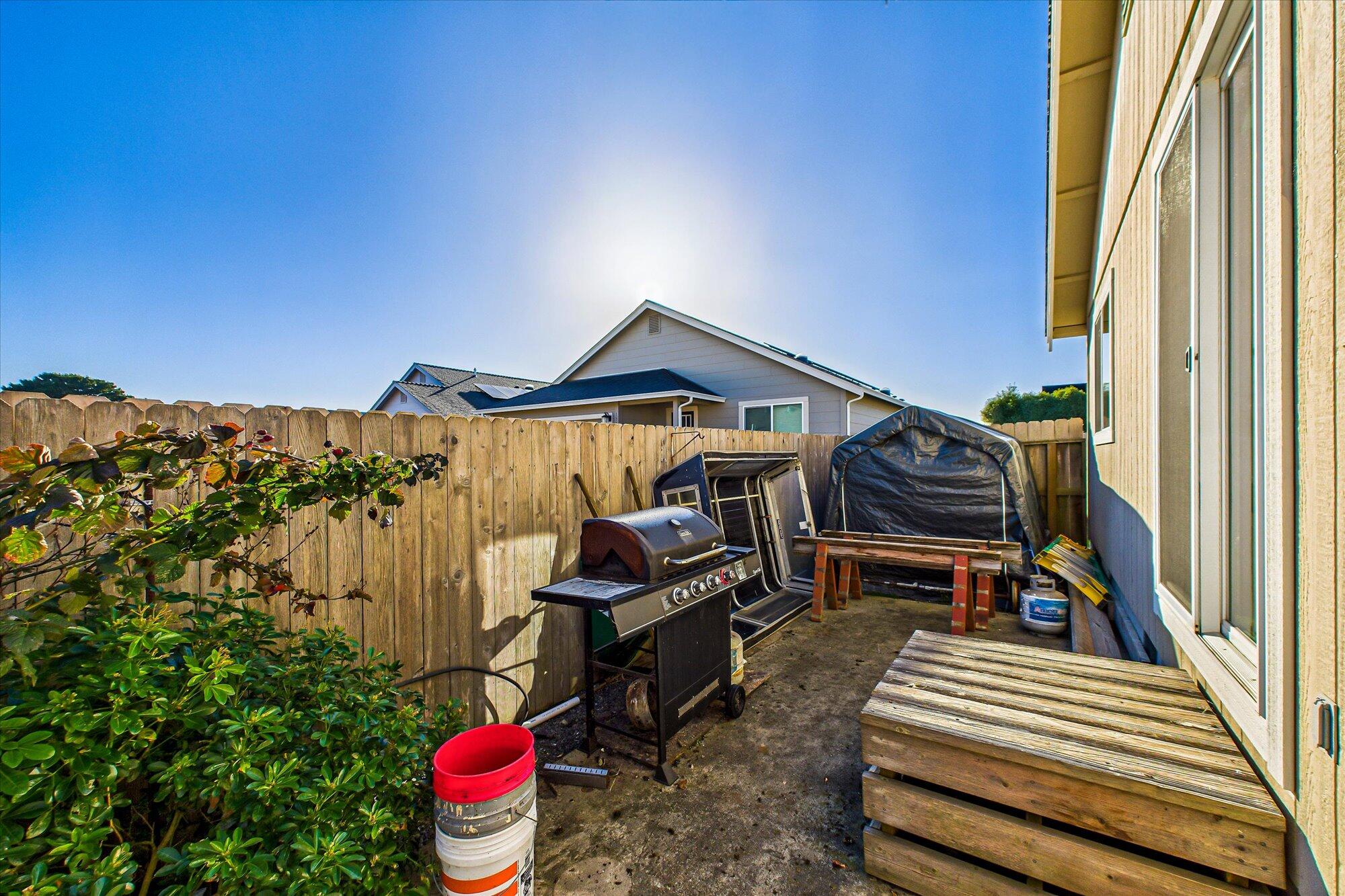 1695-1697 Oakdale Drive Drive, McKinleyville