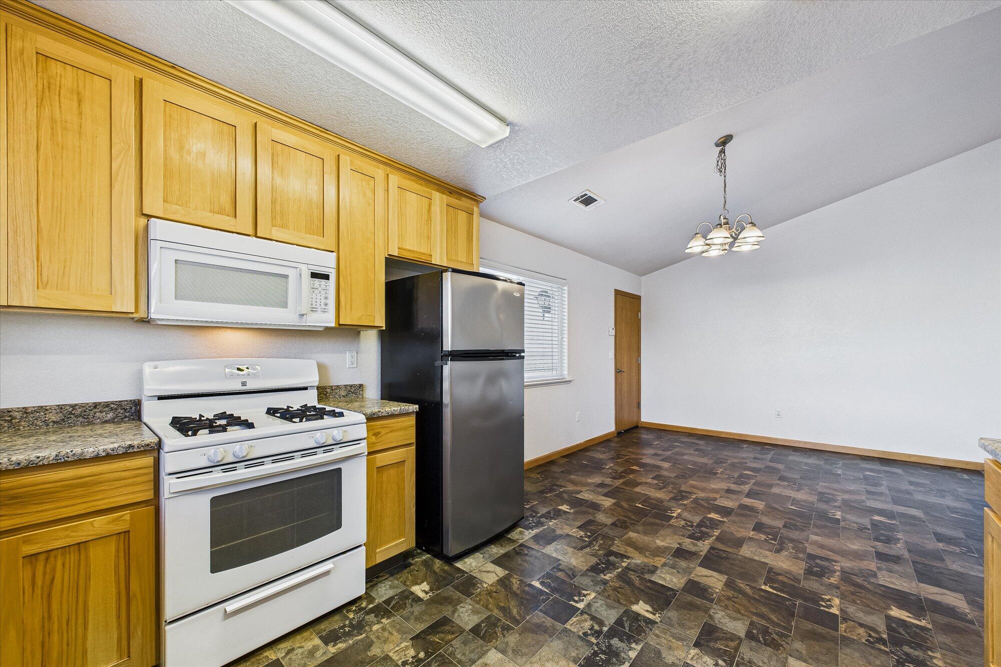 1695-1697 Oakdale Drive Drive, McKinleyville