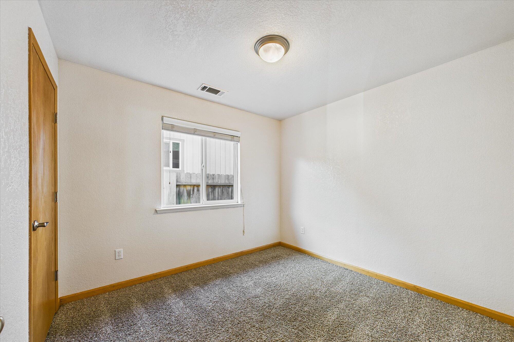 1695-1697 Oakdale Drive Drive, McKinleyville