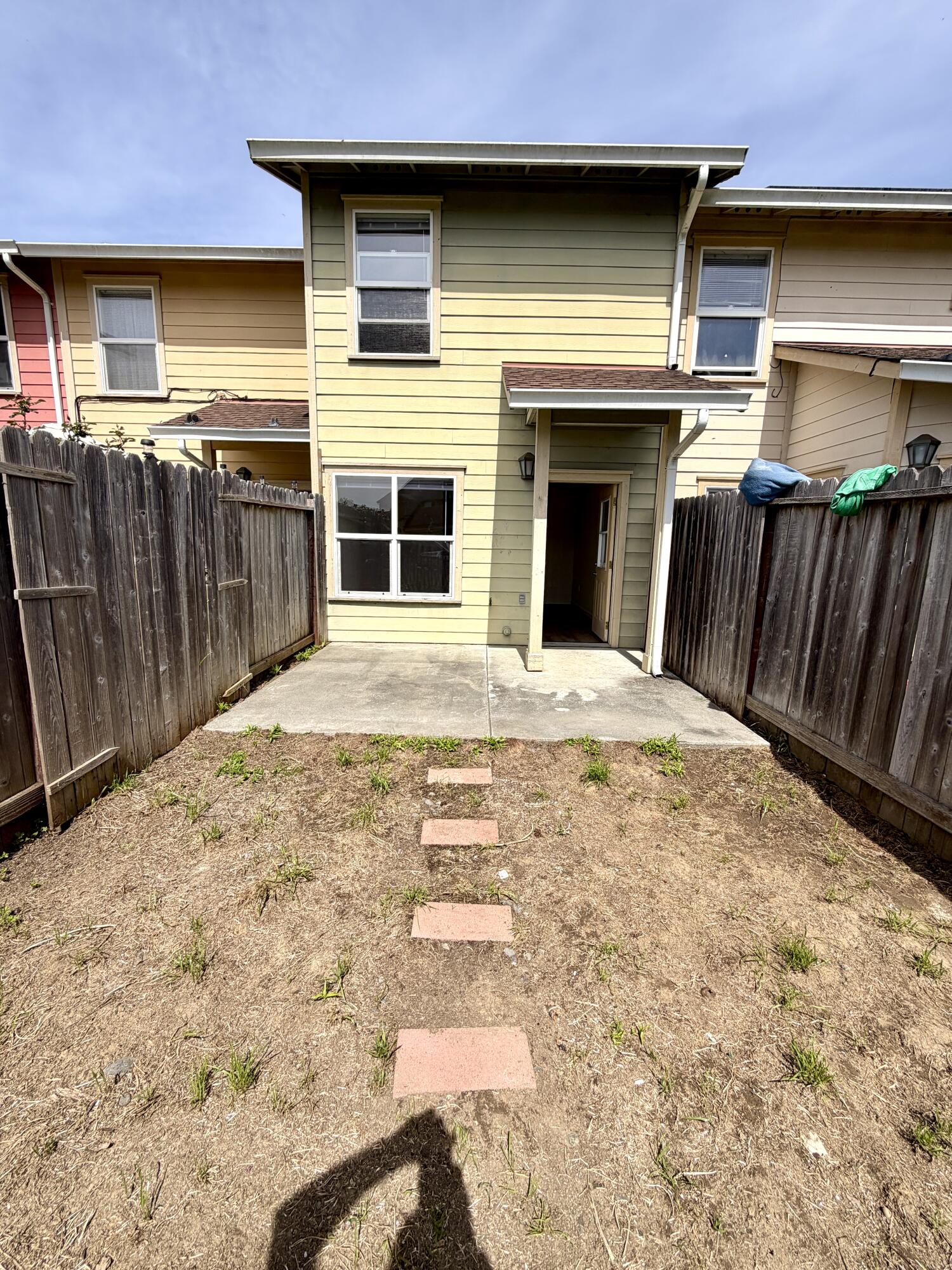 954 Courtyard Circle