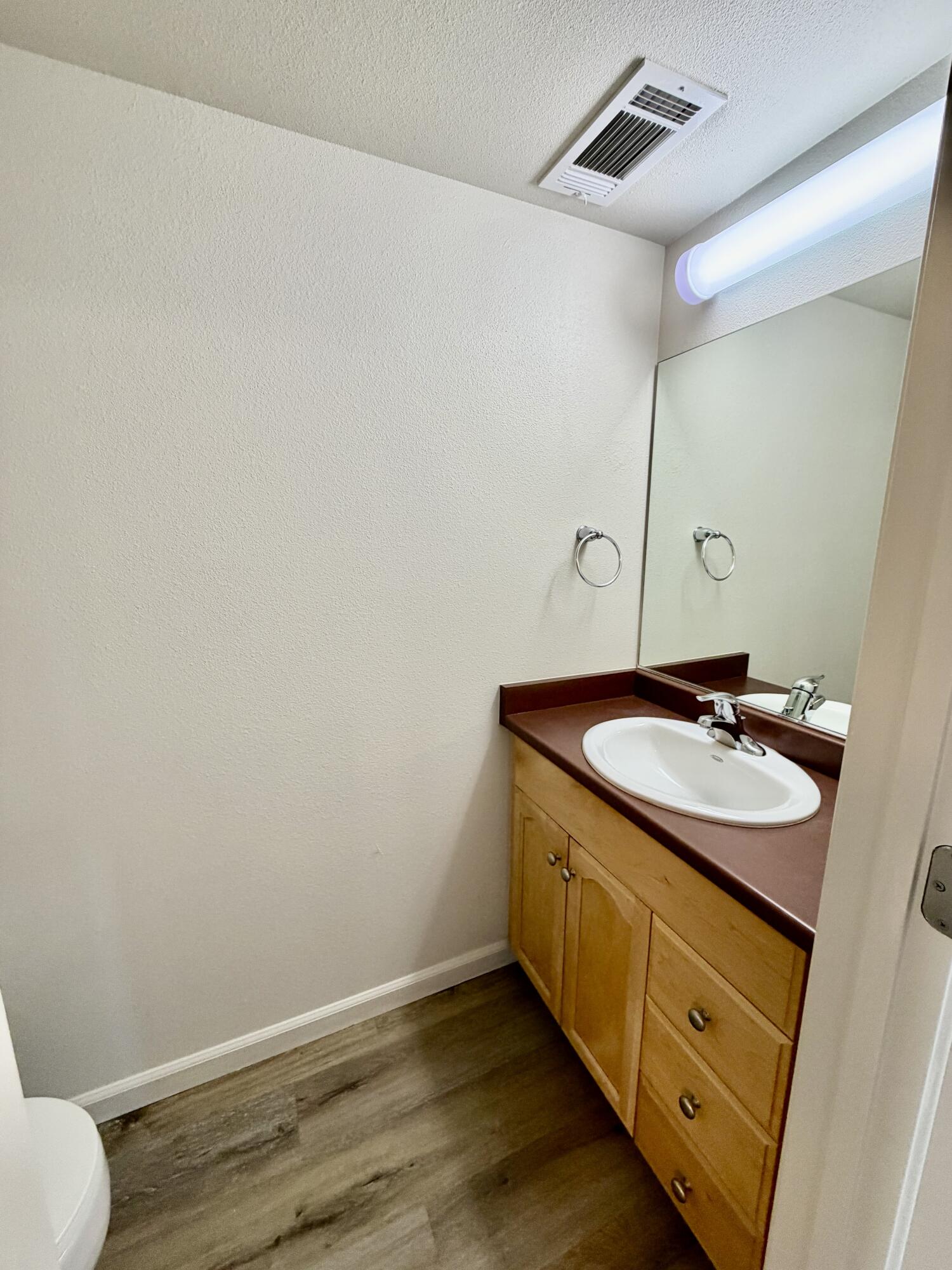 954 Courtyard Circle
