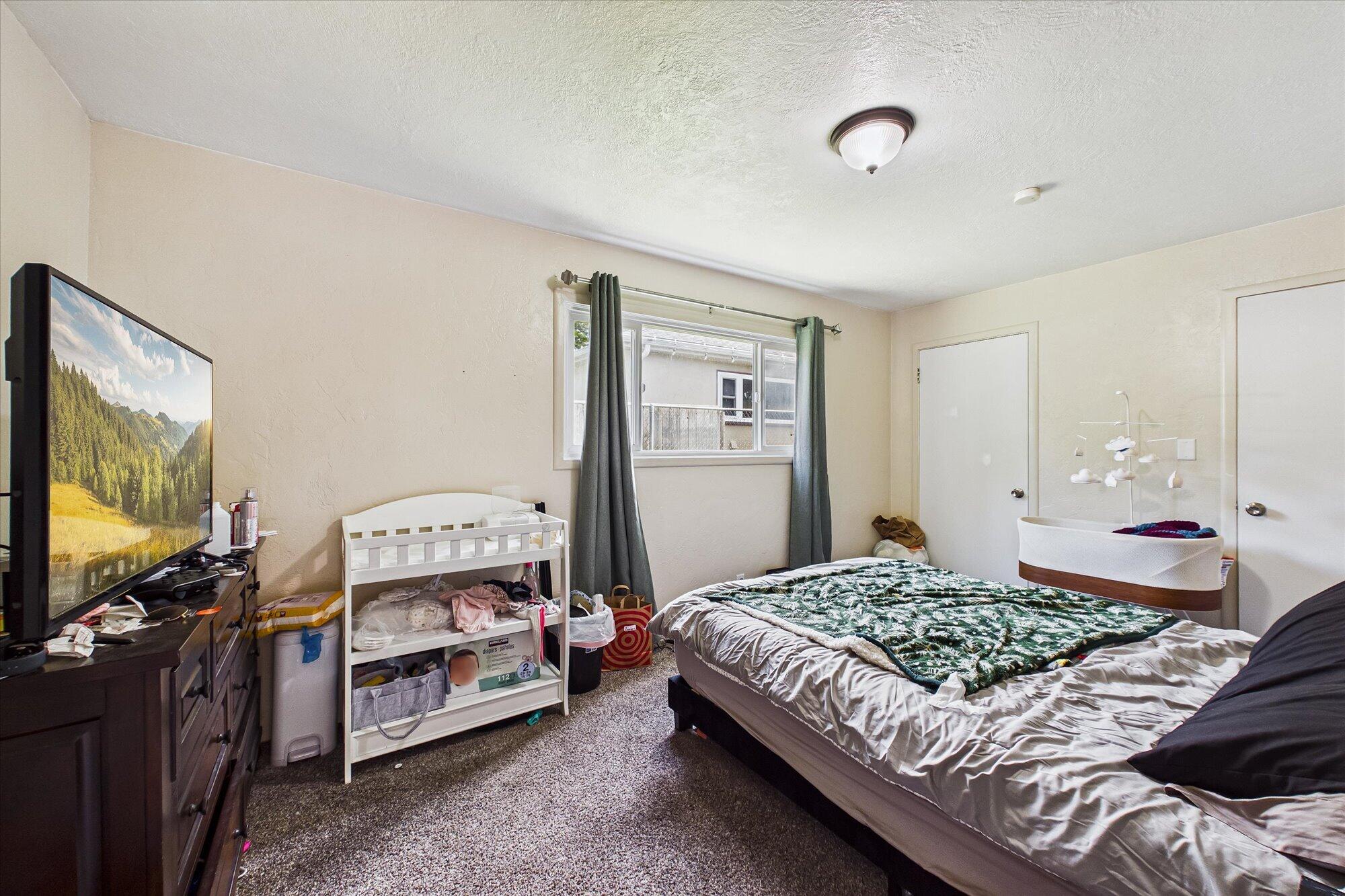 2467 Fern Street
