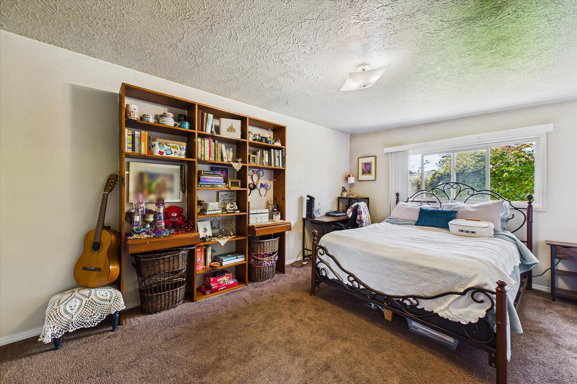 2467 Fern Street