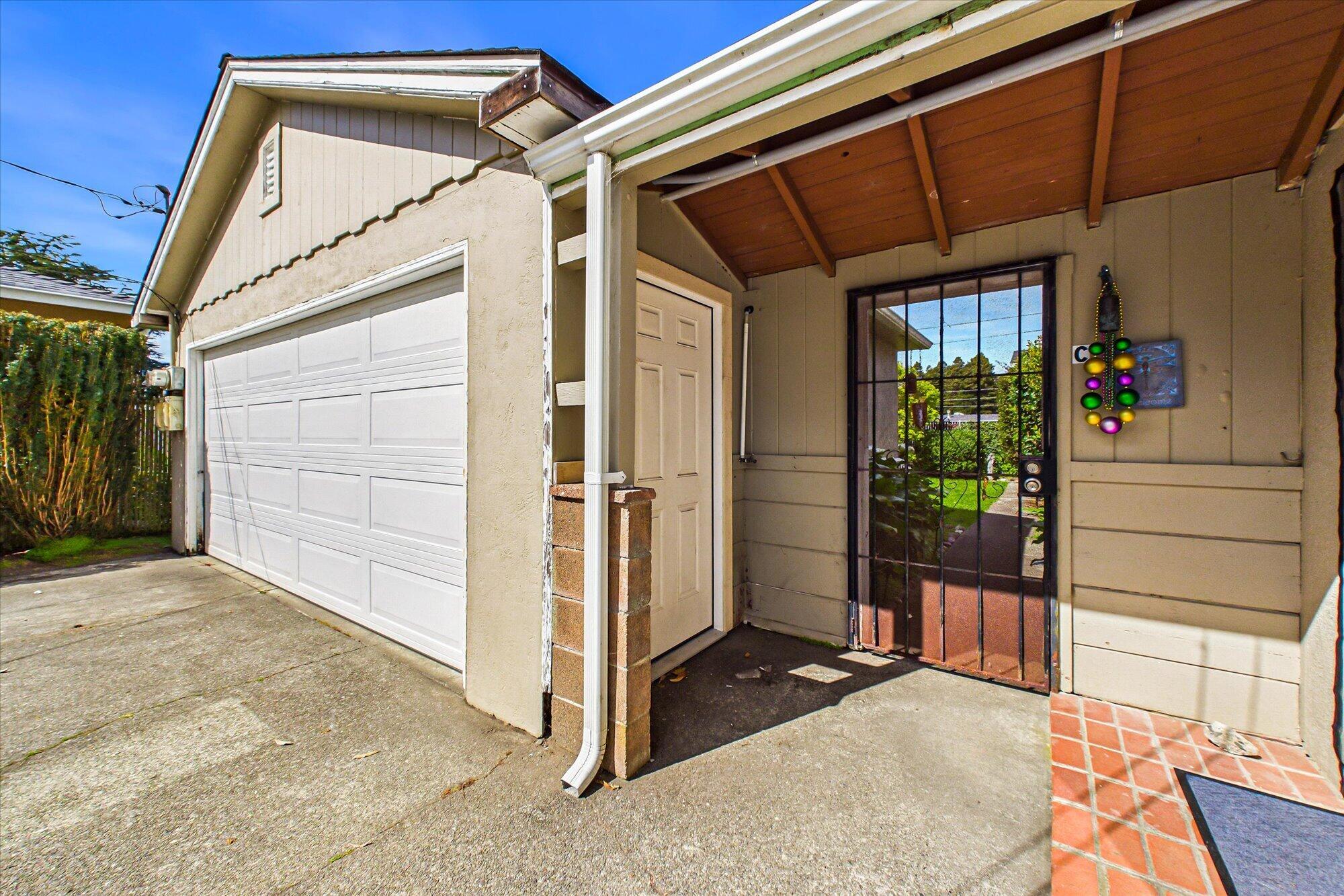 2467 Fern Street
