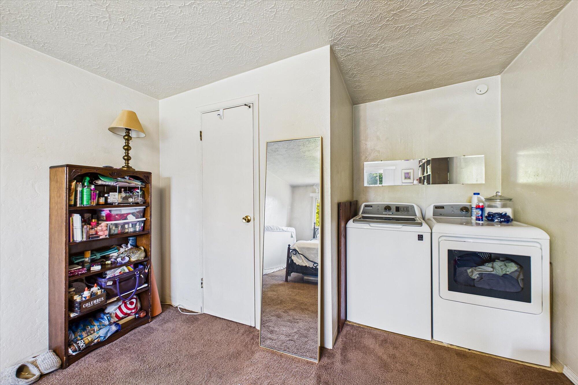 2467 Fern Street