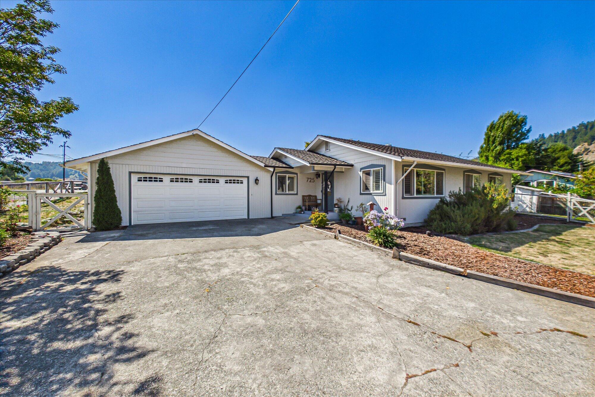 725 Walnut Drive