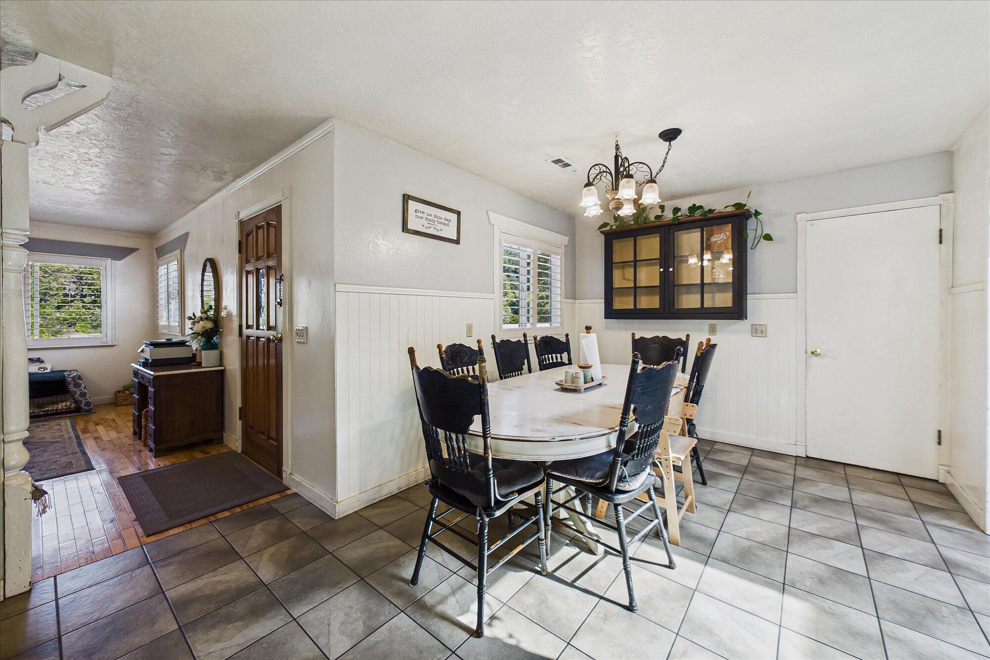 725 Walnut Drive