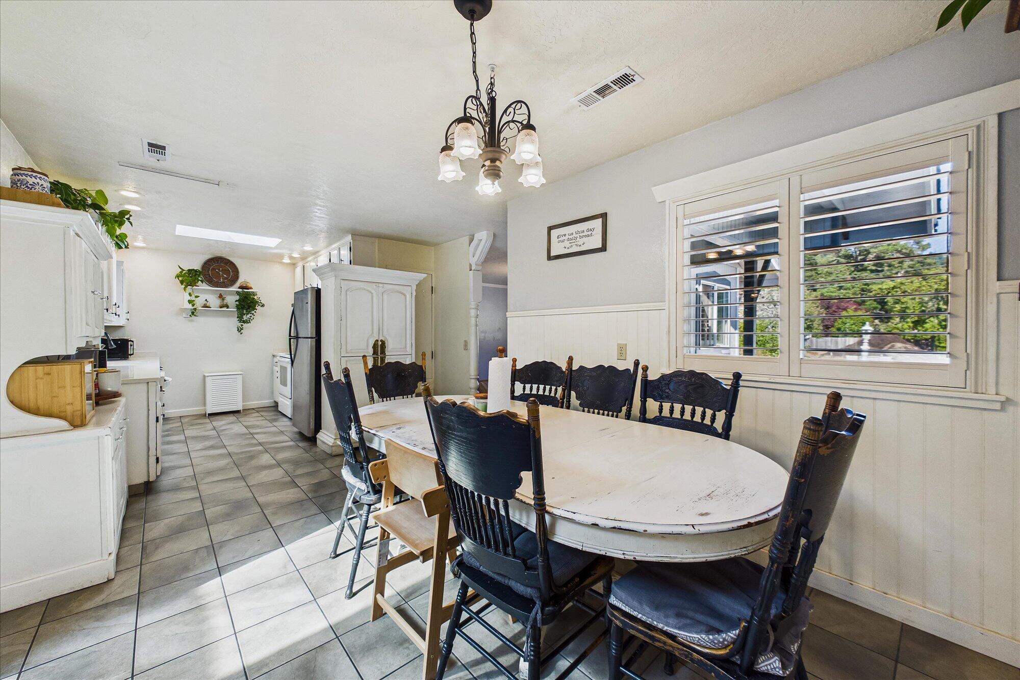 725 Walnut Drive