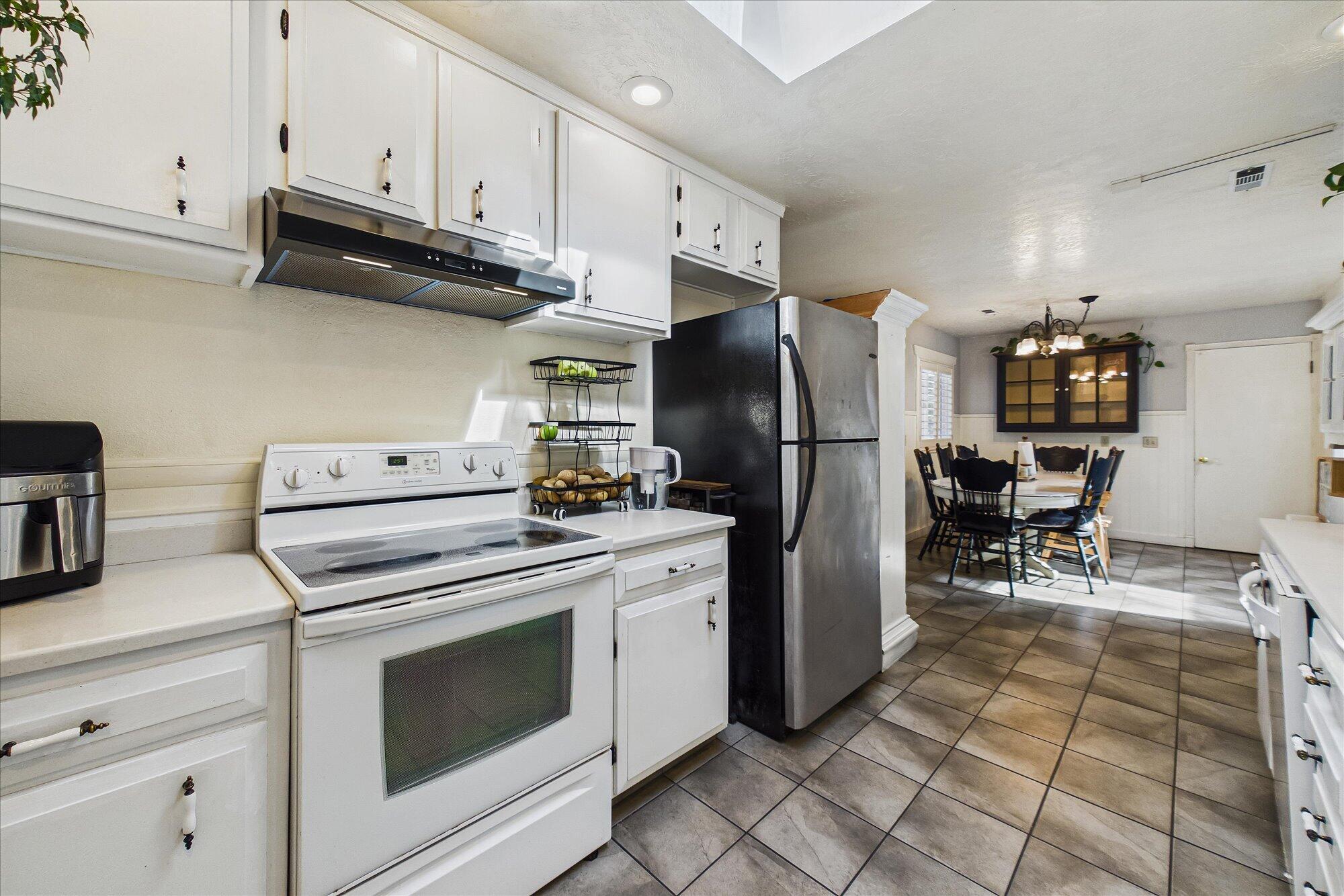 725 Walnut Drive