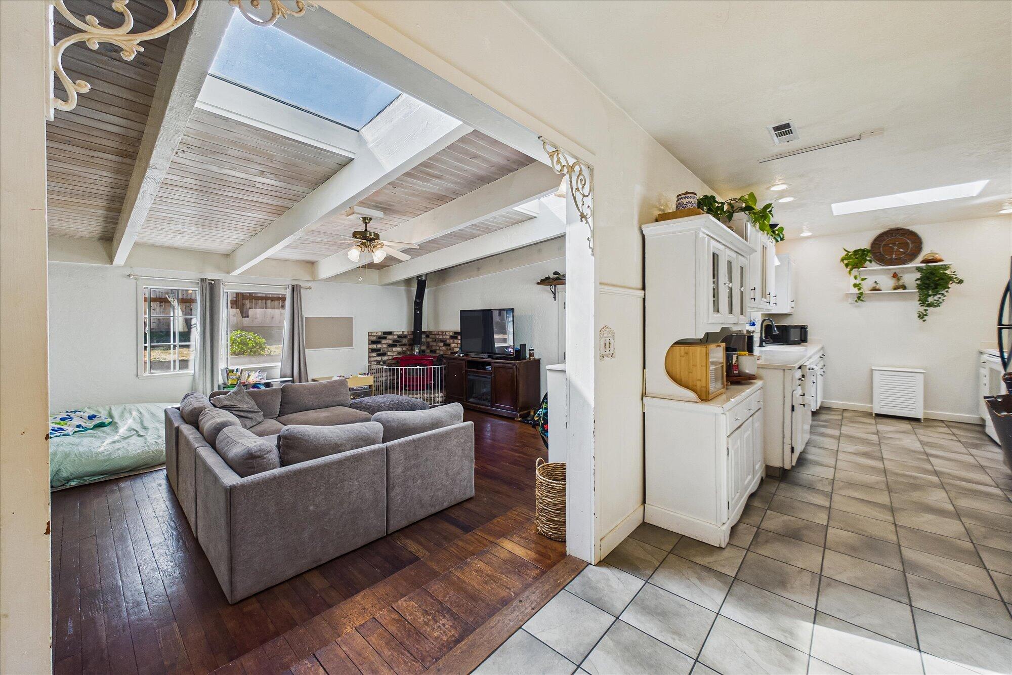725 Walnut Drive