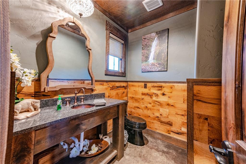 486 Split Creek Lane