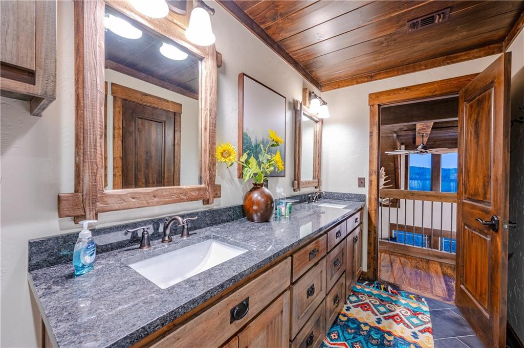 486 Split Creek Lane