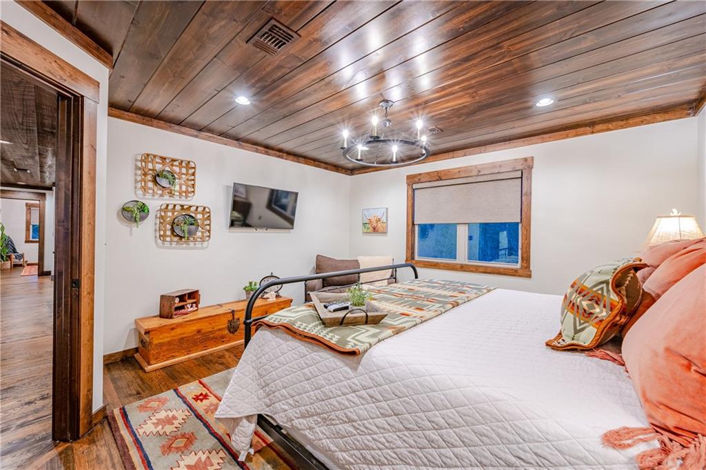 486 Split Creek Lane