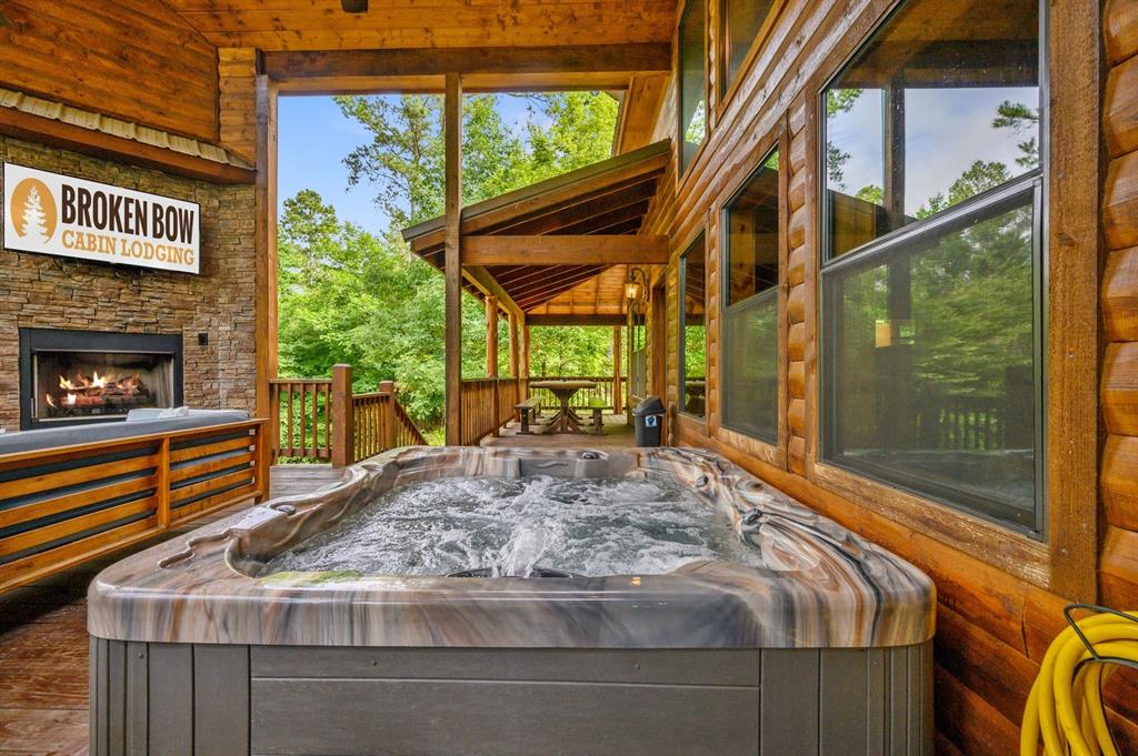 109 Eagle Mountain Trail