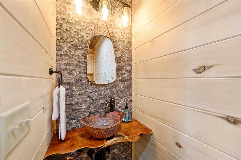 447 Little Creek Lane