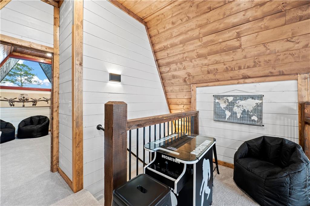 57 Lookout Pines Trail