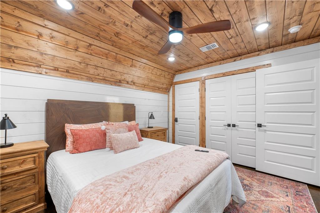 57 Lookout Pines Trail