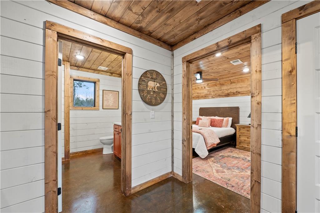 57 Lookout Pines Trail