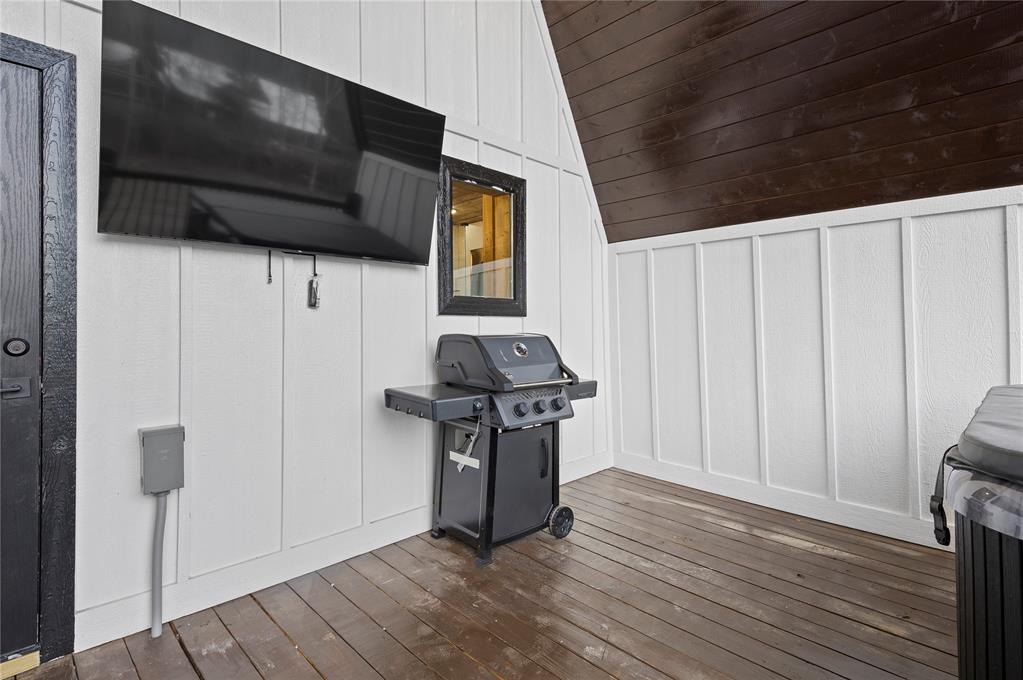 2537 Camp Ranch Road