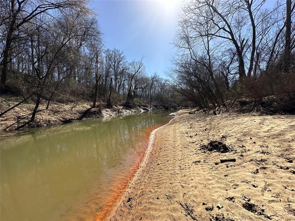 6937 Holly Creek Road