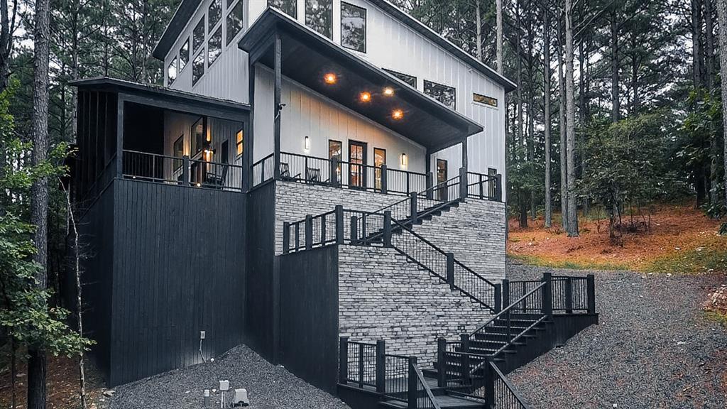 138 Sharp Holly Trail