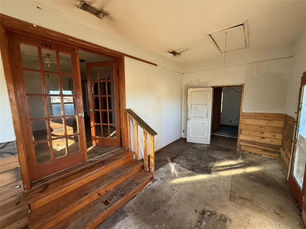 479 White Hawk Road