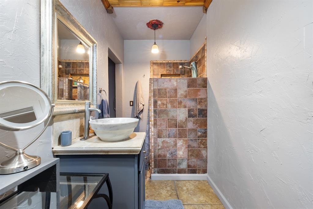 503 E Washington Street