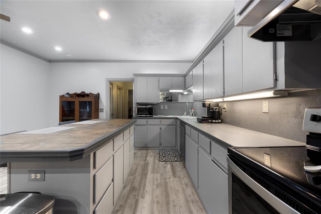 503 E Washington Street