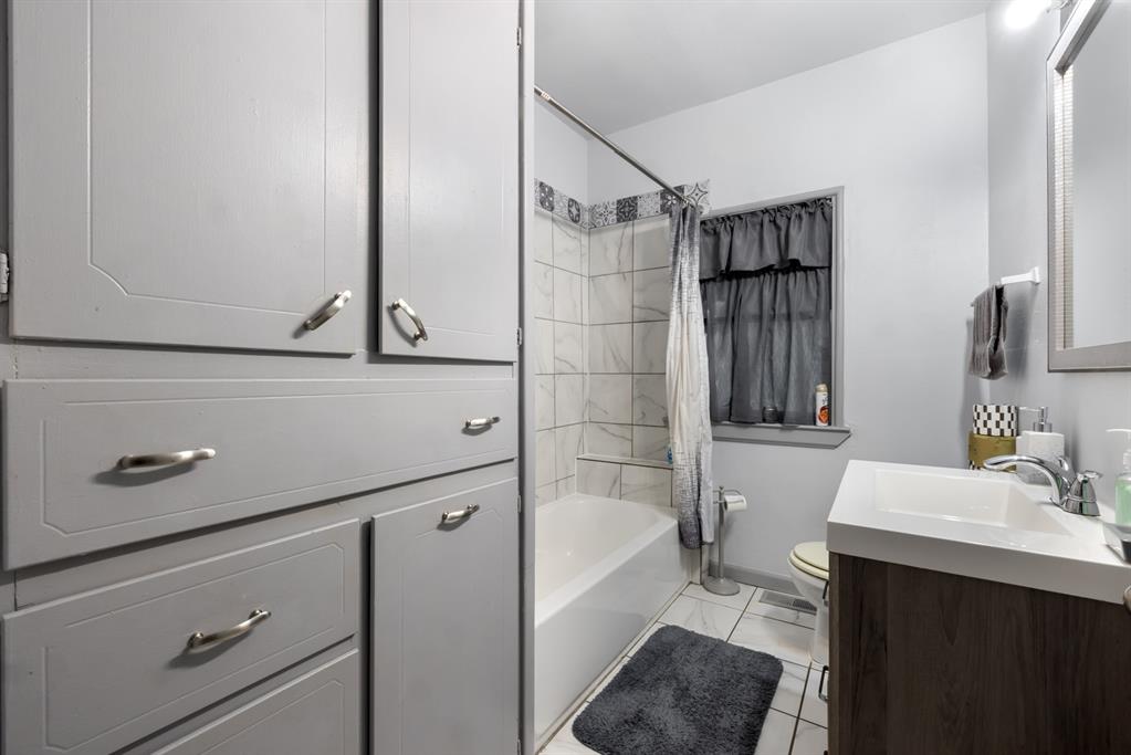 503 E Washington Street