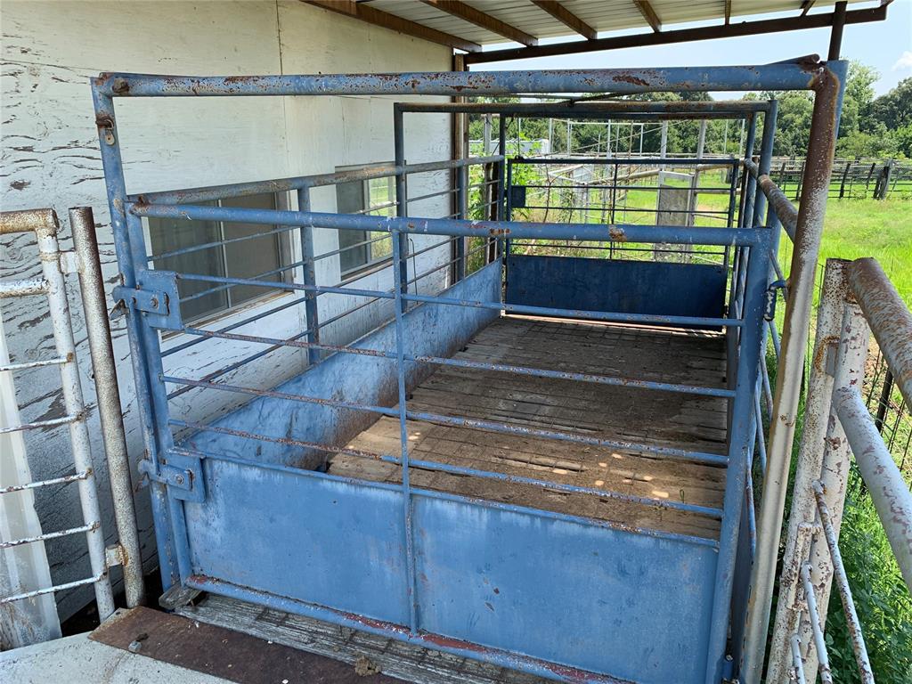 1326 N 4070 Unger East Road