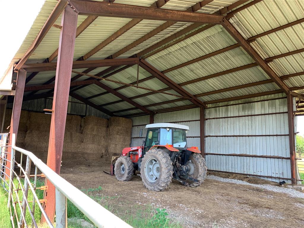 1326 N 4070 Unger East Road