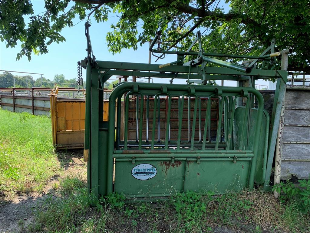 1326 N 4070 Unger East Road