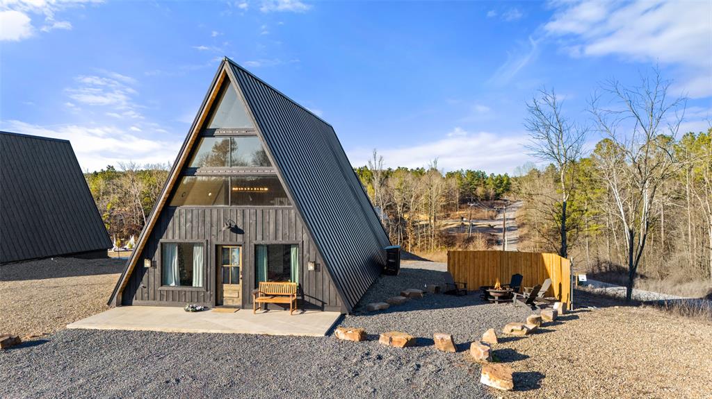 19 Lookout Pines Trail