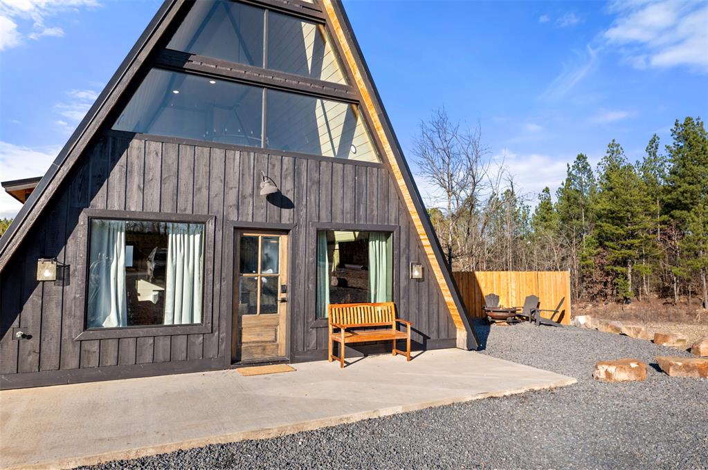 19 Lookout Pines Trail