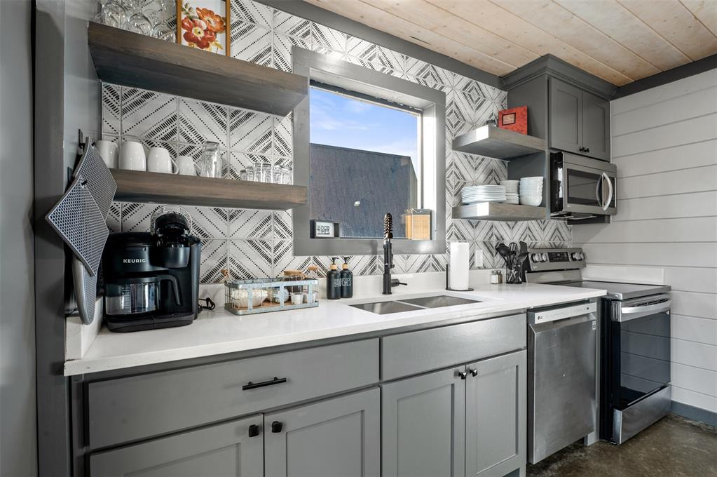 19 Lookout Pines Trail