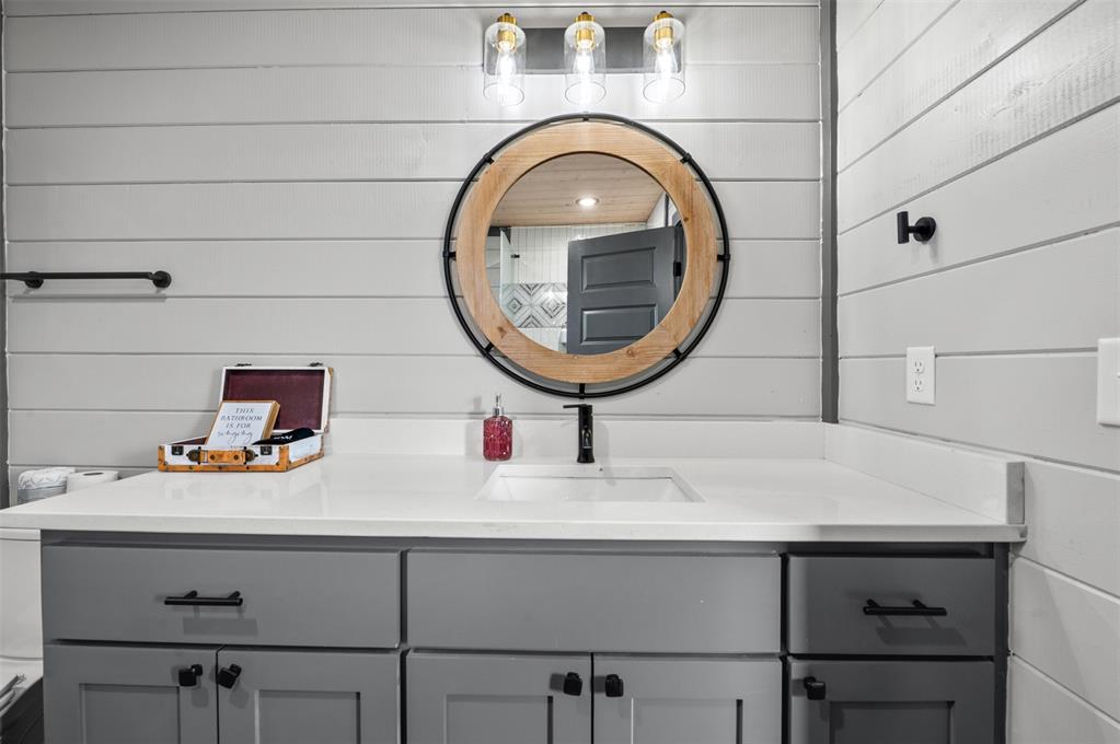 19 Lookout Pines Trail