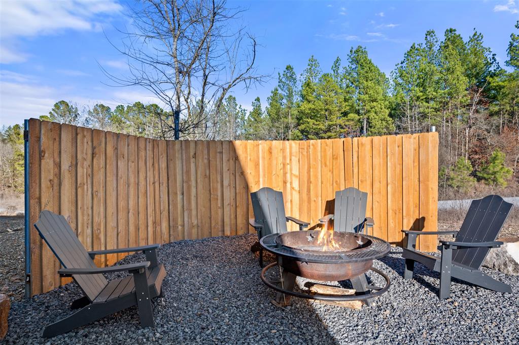 19 Lookout Pines Trail