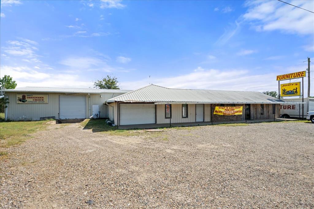 3400 NE Lincoln Road