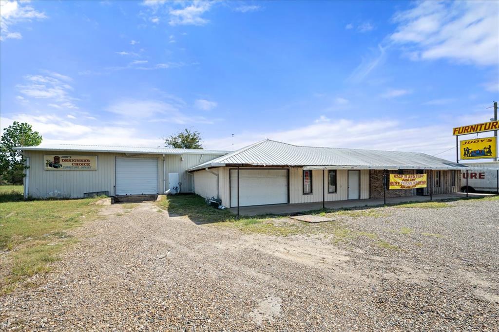 3400 NE Lincoln Road