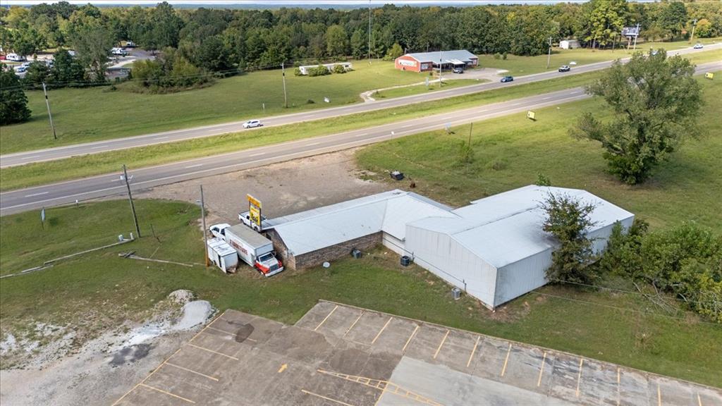 3400 NE Lincoln Road