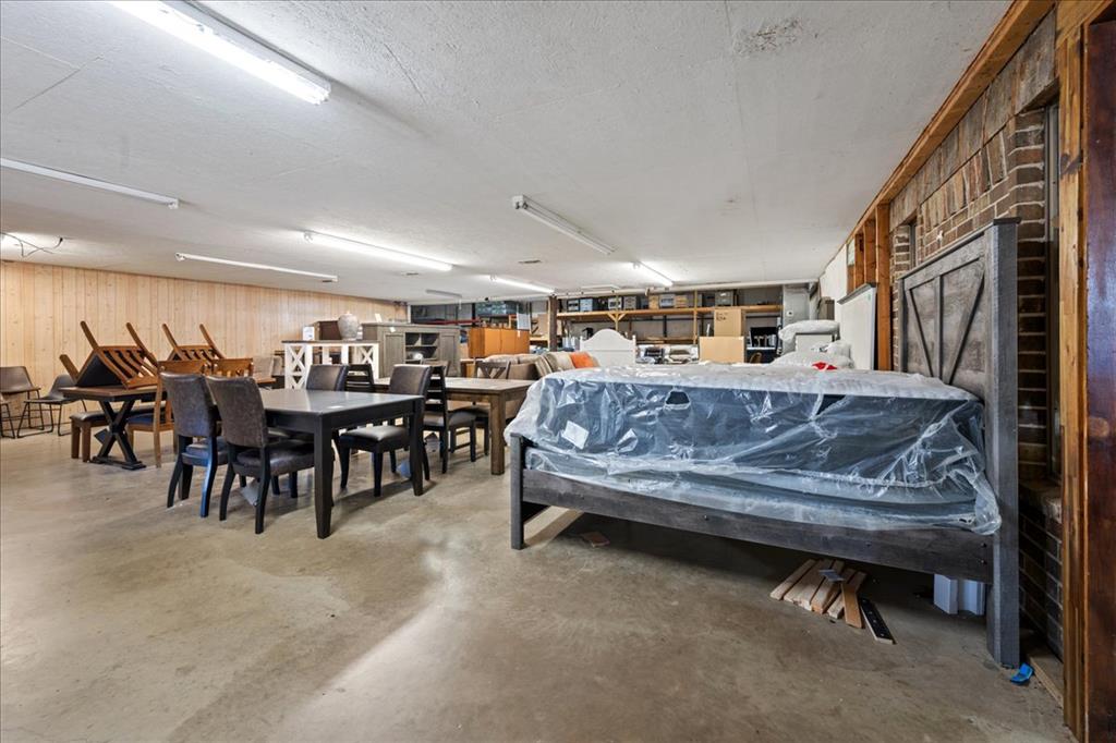 3400 NE Lincoln Road